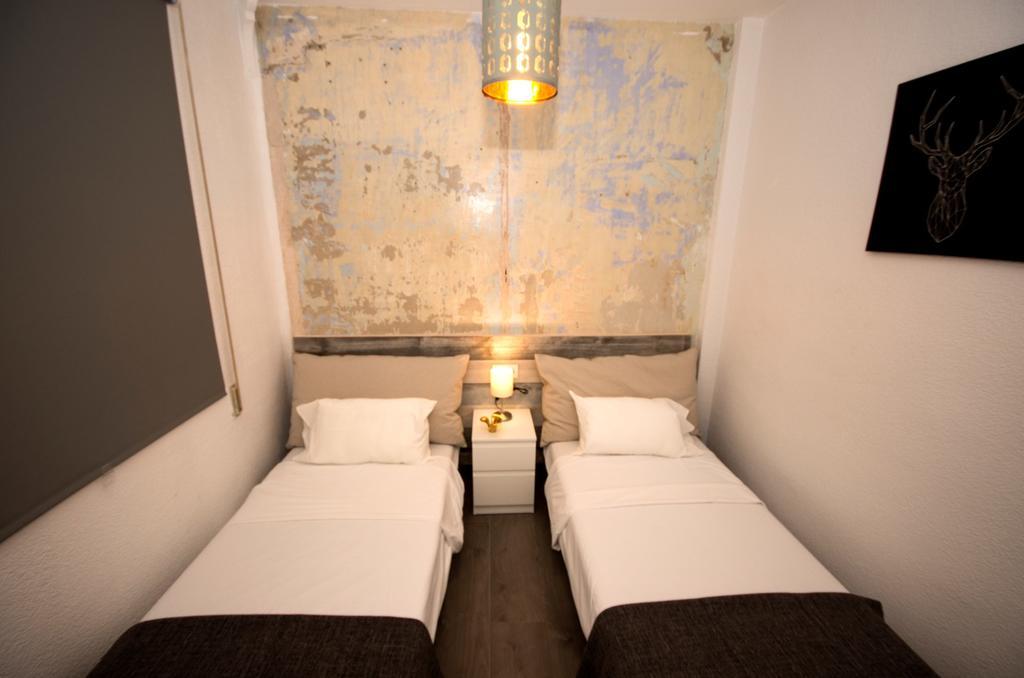 The Art Boutique Colon Apartment บาเลนเซีย ภายนอก รูปภาพ