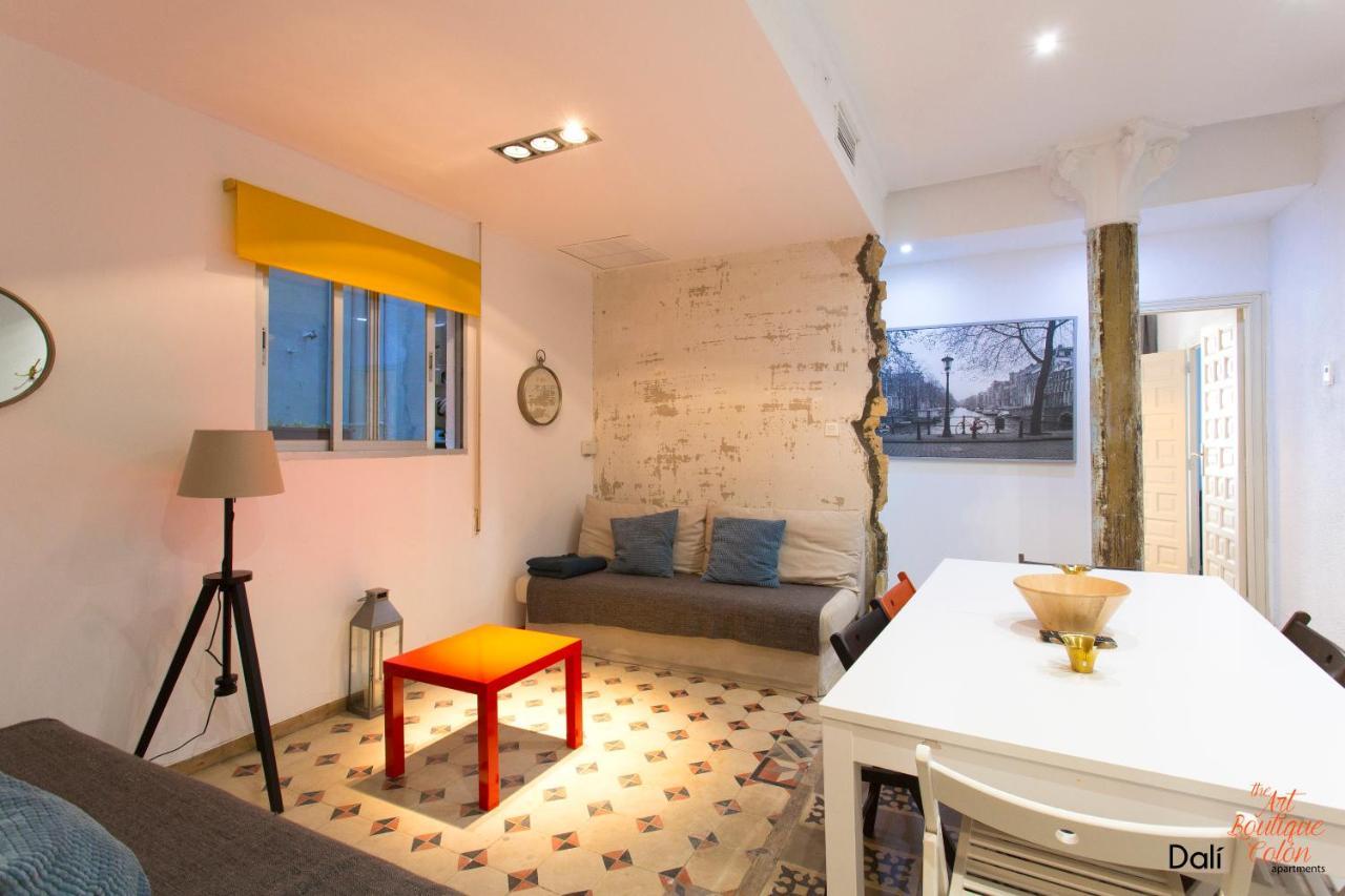 The Art Boutique Colon Apartment บาเลนเซีย ภายนอก รูปภาพ